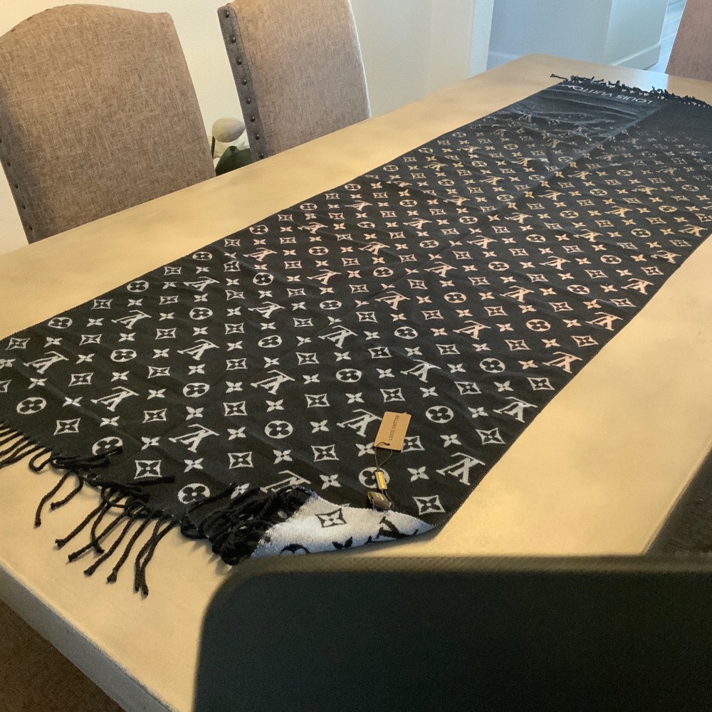 Louis Vuitton oversized scarf